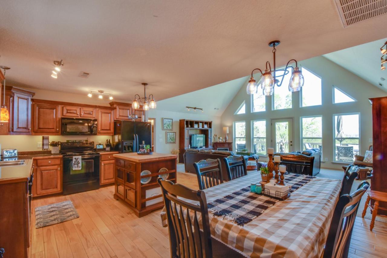 Lakemont Retreat Game Room, Hot Tub, And Mtn Views! ภายนอก รูปภาพ