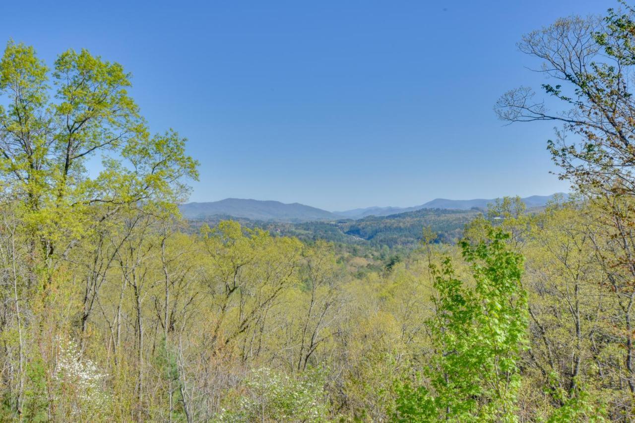 Lakemont Retreat Game Room, Hot Tub, And Mtn Views! ภายนอก รูปภาพ