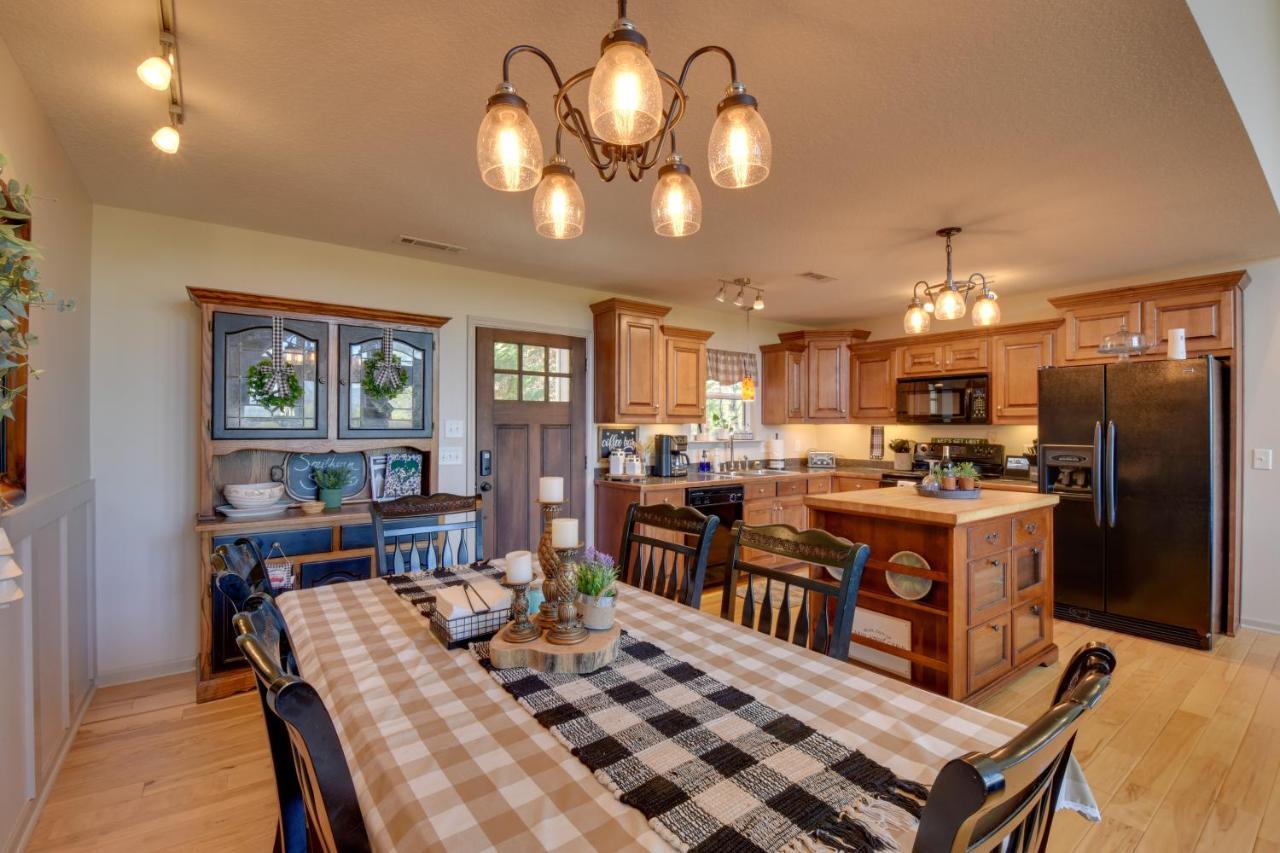 Lakemont Retreat Game Room, Hot Tub, And Mtn Views! ภายนอก รูปภาพ