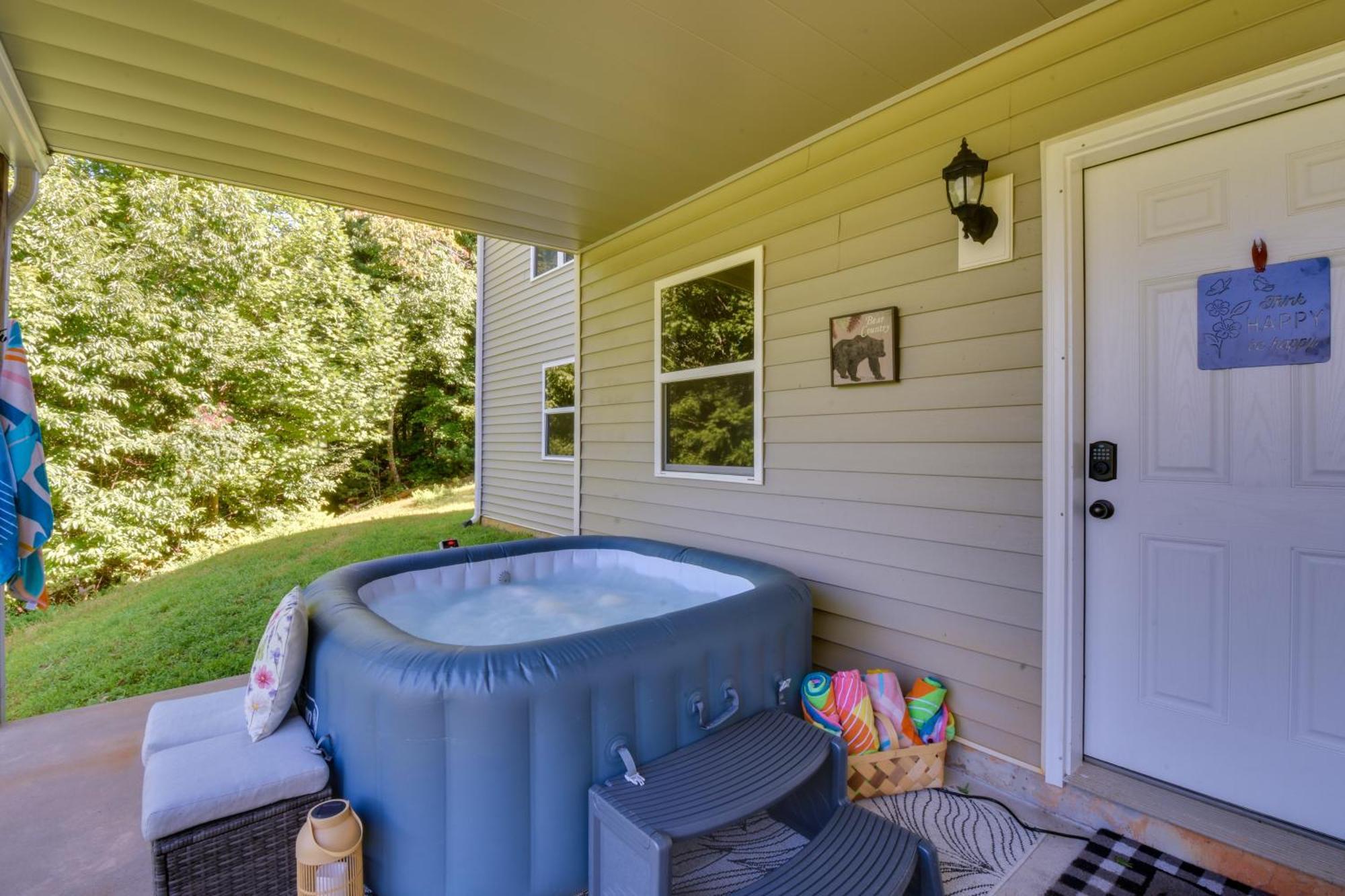 Lakemont Retreat Game Room, Hot Tub, And Mtn Views! ภายนอก รูปภาพ